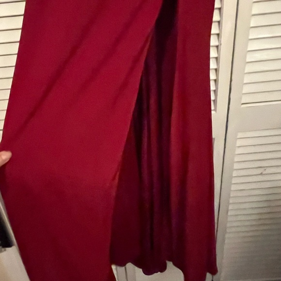 Formal red dress - Picture 3 of 6